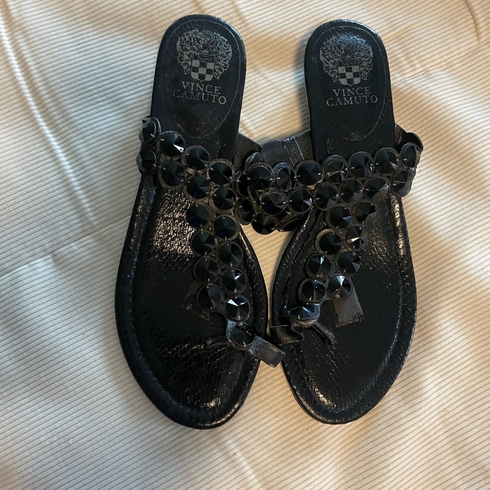 Vince Camuto Women's Black Leather Wedge Sandal Size 8 - Picture 5 of 6
